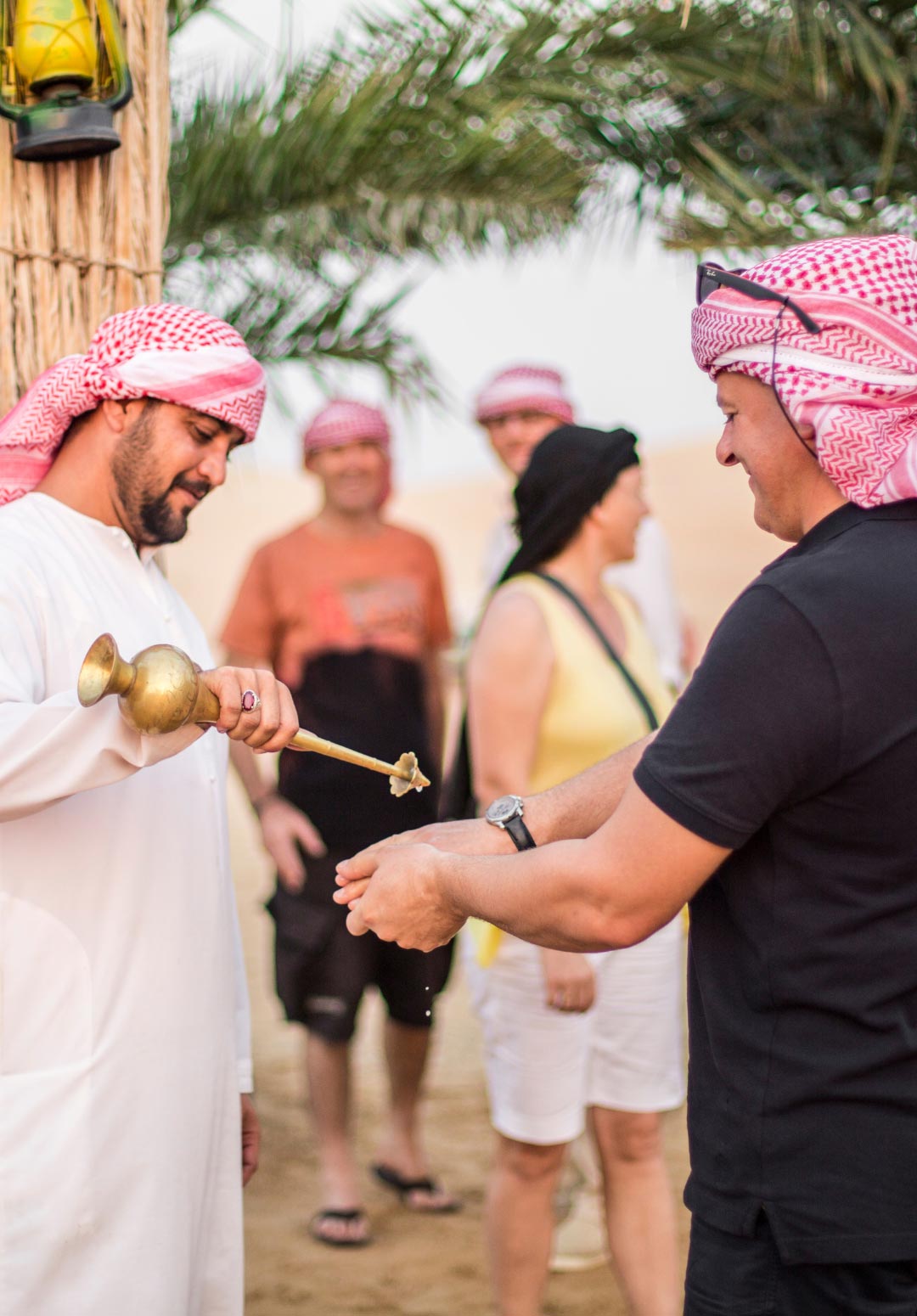 Should I tip in Dubai?
